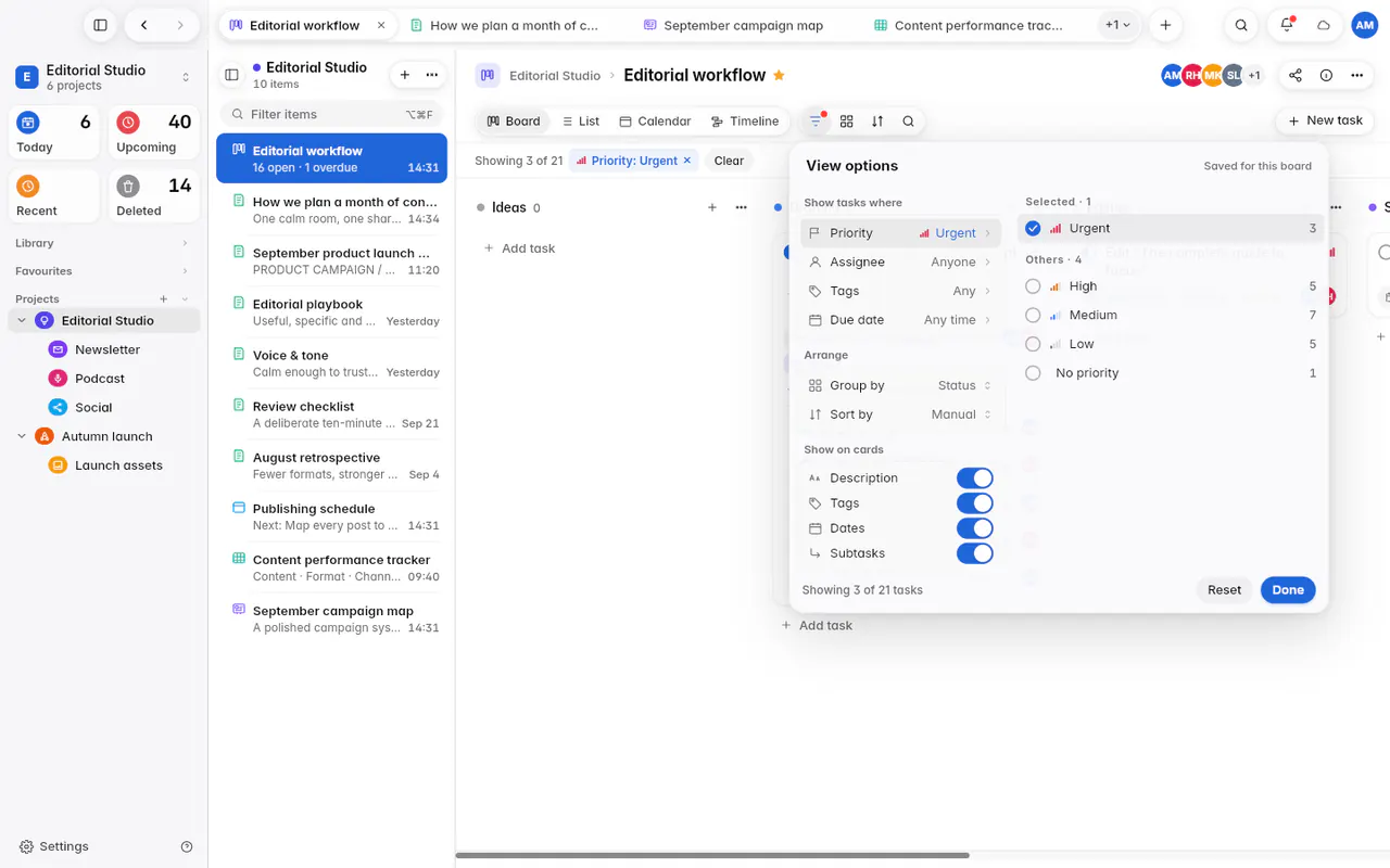 The board's view options for filtering, grouping, sorting and the fields shown on cards (the web app)